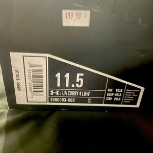 I am selling low top curry’s.